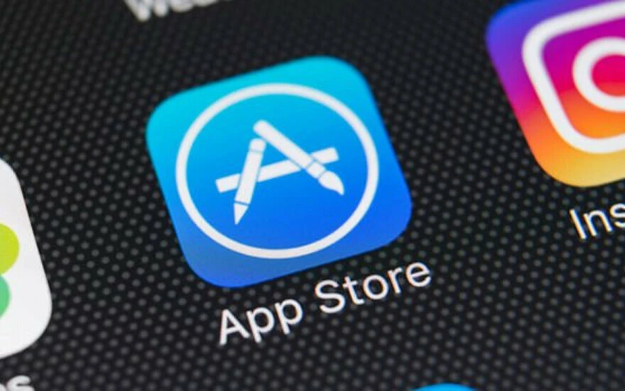 AB yasaları Apple'ı değişikliğe zorluyor: App Store şartı kalkıyor, tarih verildi!