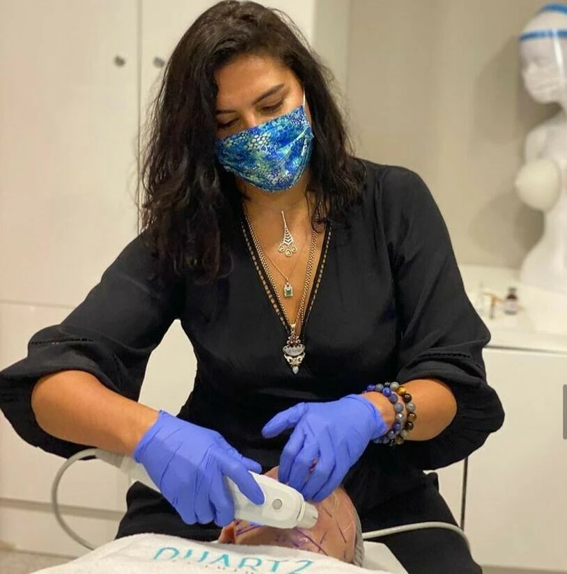 Yüzünüzdeki Yaşlanma Etkilerine Ameliyatsız Yüz Germe İle Savaş Açın