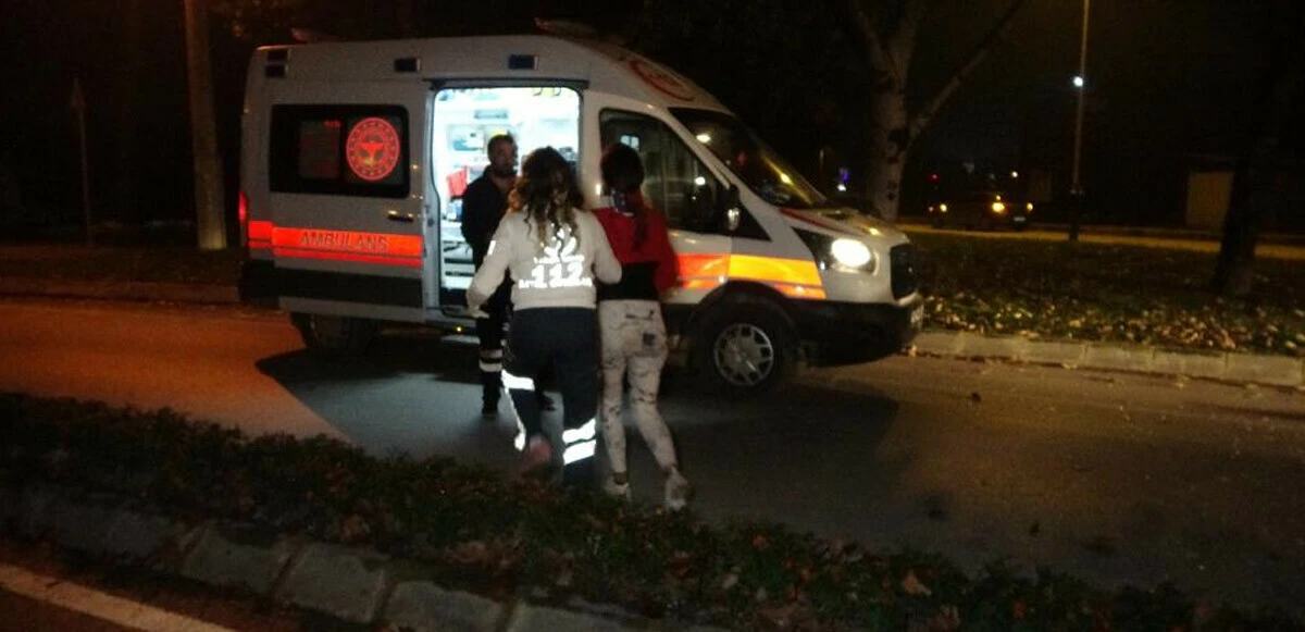 Hem ehliyetsiz hem alkollü! Polisten kaçarken takla attı: 3 yaralı