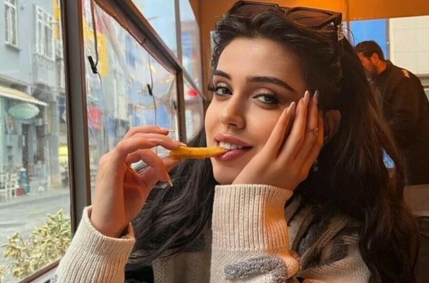 Kısmetse Olur Simge instagram hesabı! Kısmetse Olur Simge Nur Erkoç kimdir, kaç yaşında?