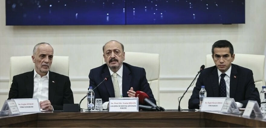 Milyonların merakla beklediği asgari ücrette kritik viraj: Olası senaryo ortaya çıktı