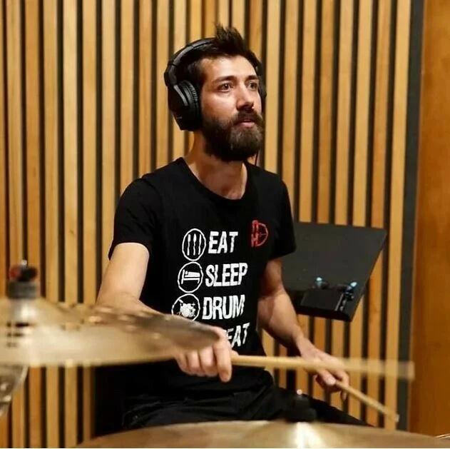 Müzisyeni öldüresiye darp etti ardından şikayetçi oldu: Savunması pes dedirtti