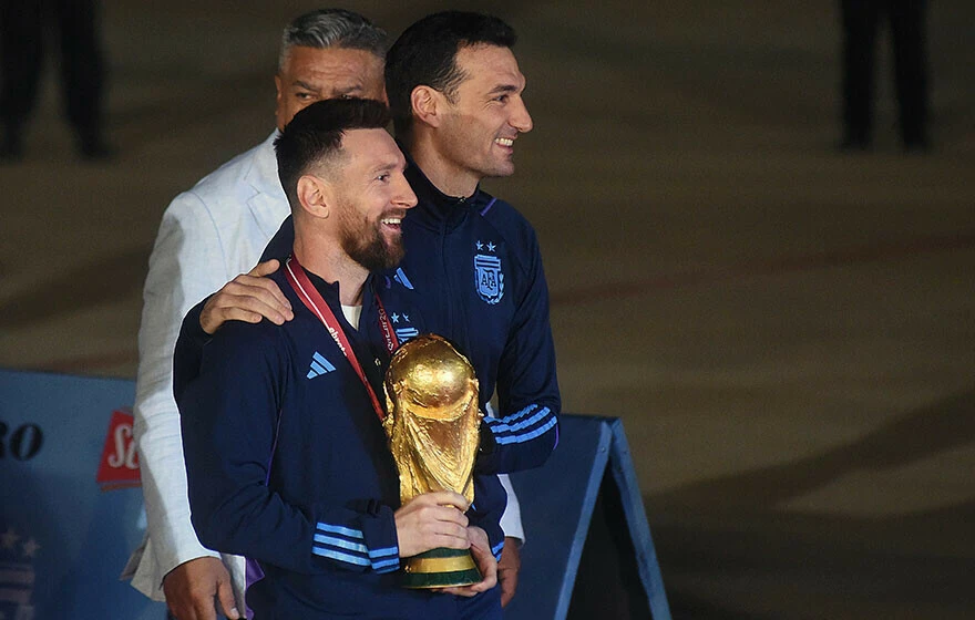 Arjantin kupa ile ülkesine geldi! <a href=