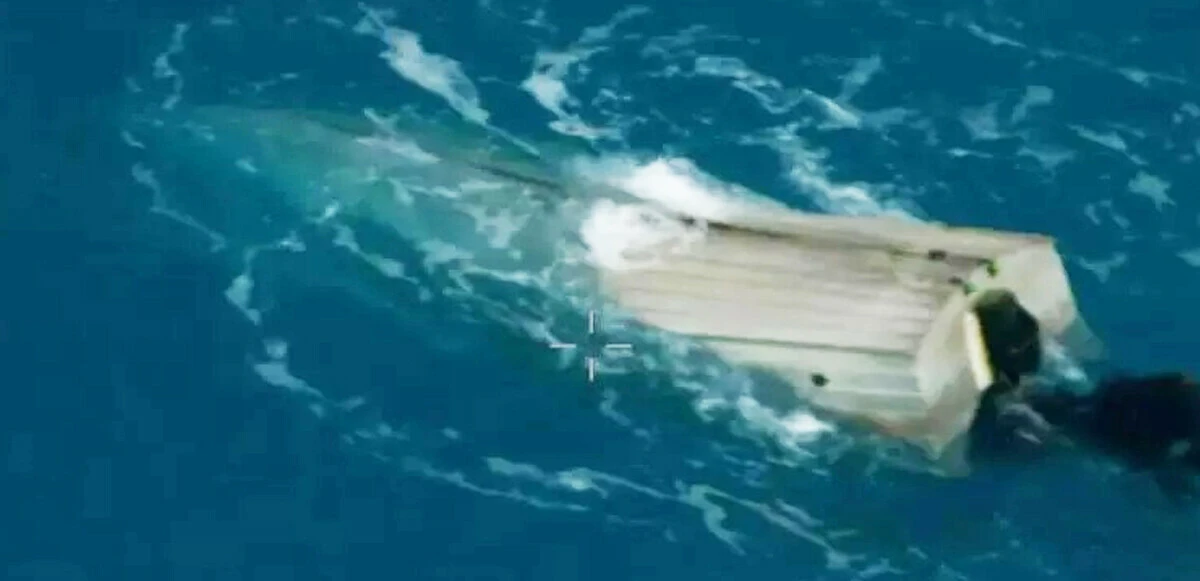 İnanılmaz kurtuluş! Köpek balıkları ve timsahların arasında 24 saat geçirdi