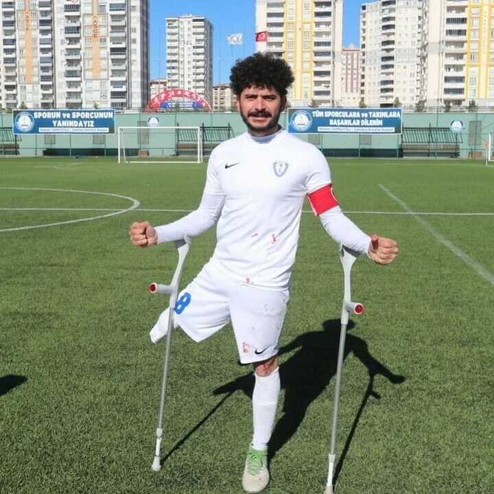 Survivor 2023 kadrosu açıklamaları devam ediyor: Bir ampute futbolcu ve bir basketbolcu daha eklendi