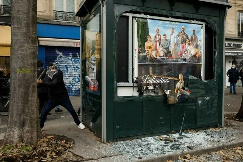 3 kişinin hayatını kaybettiği saldırıda kriz büyüyor: Protestolar İngiltere'ye sıçradı