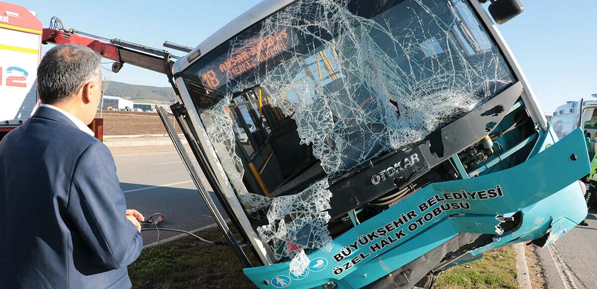 Kahramanmaraş’ta halk otobüsü devrildi: 10’un üzerinde yaralı