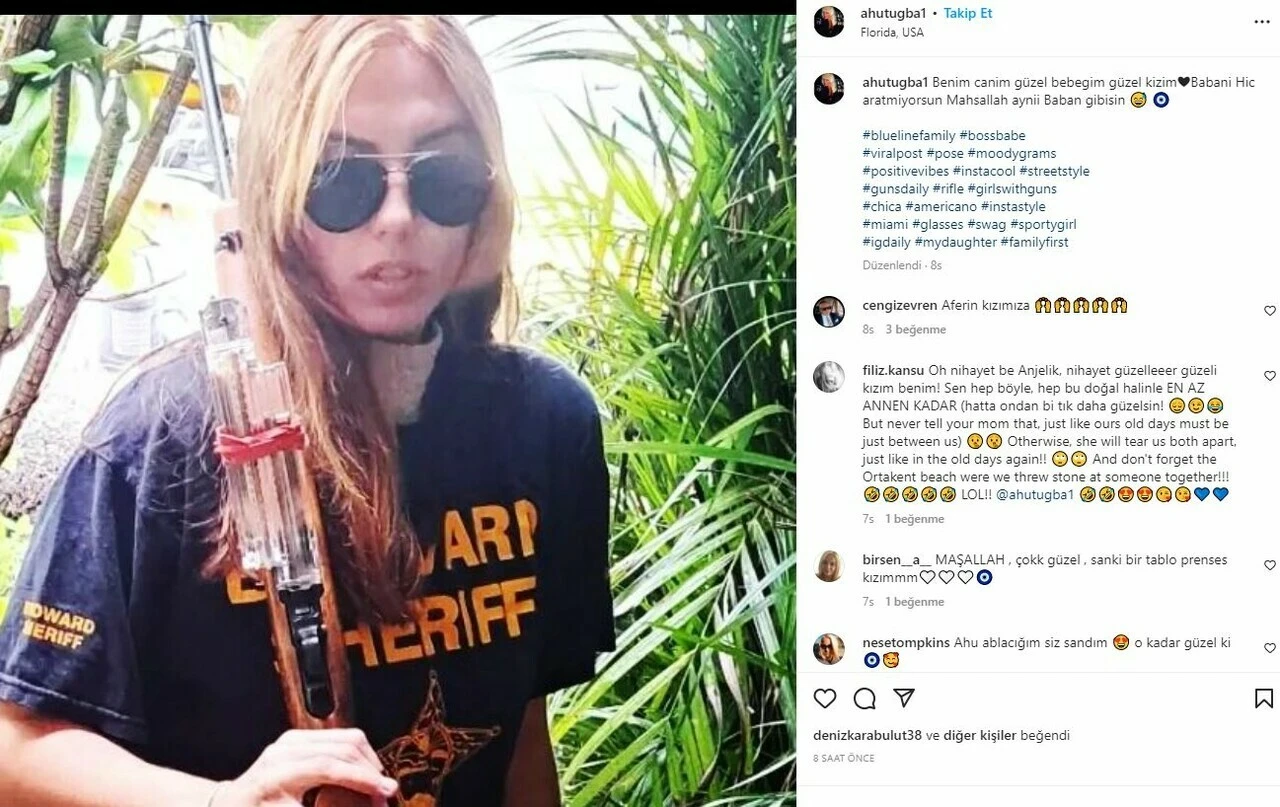 Yıllardır ABD’de yaşayan Ahu Tuğba polis kızının formalı fotoğrafını paylaştı: Babanı hiç aratmıyorsun!