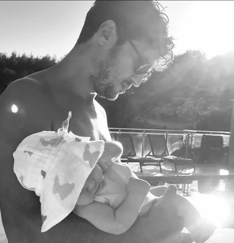 Mucize Doktor Taner Ölmez, minik kızının yüzünü gösterdi: Aynı babası yorumları yağdı