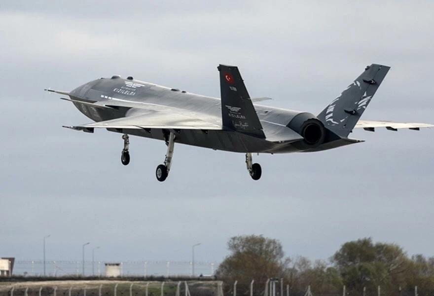 Kızılelma'dan yılın ilk paylaşımı geldi: Bakan sürpriz yaptı