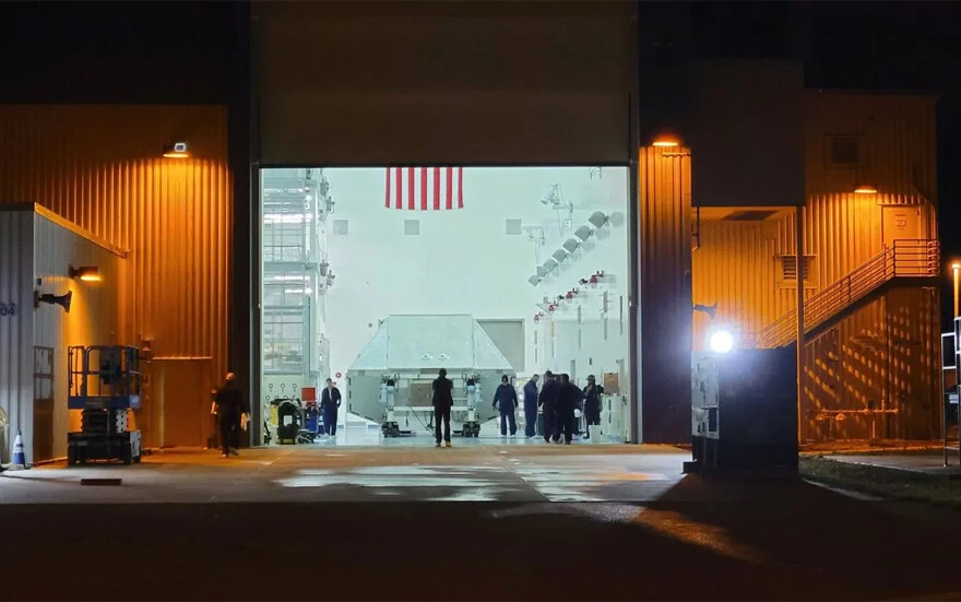 Milyonlarca kilometre yol kat etti: NASA'nın Orion aracı üsse geri döndü