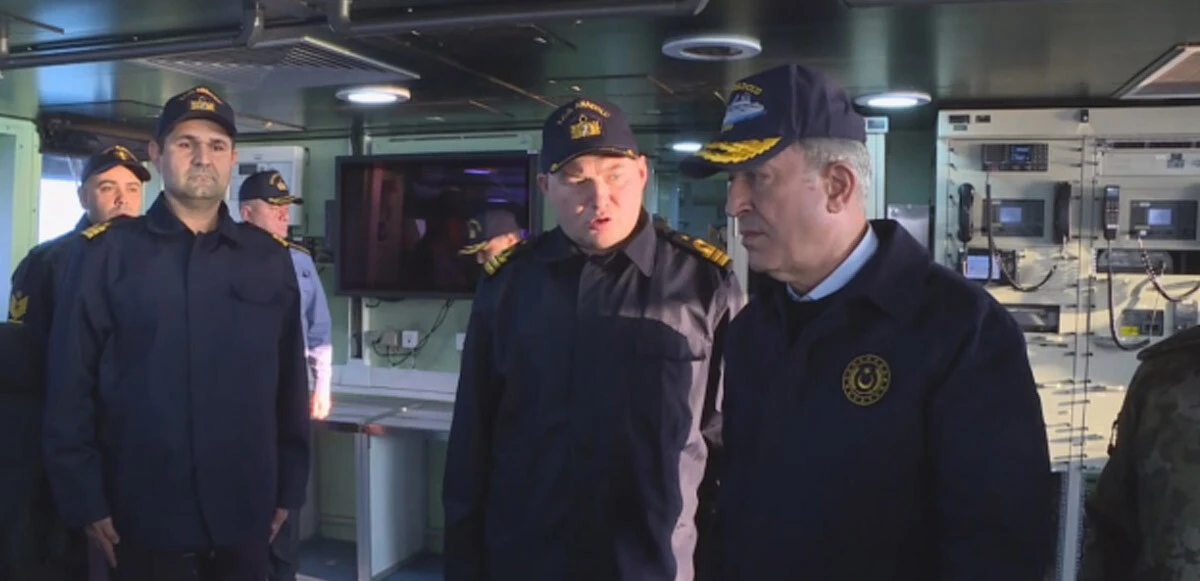 Son dakika! Bakan Akar'dan Yunanistan'a tepki: Gerginlik için gayret gösteriyorlar